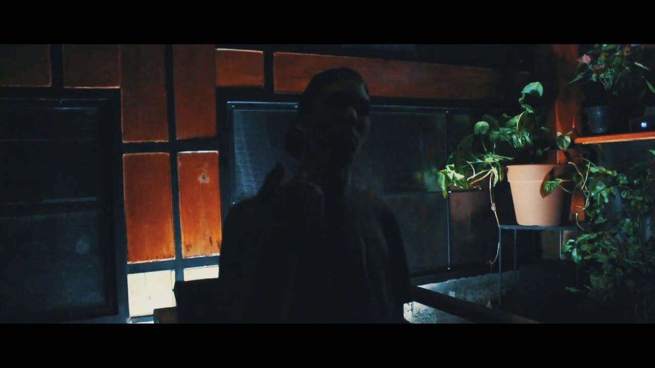 Watch MOISX x YOUNG MONKEY - LILA (shot by Dirk) on YouTube Watch MOISX x YOUNG MONKEY - LILA (shot by Dirk) on YouTube