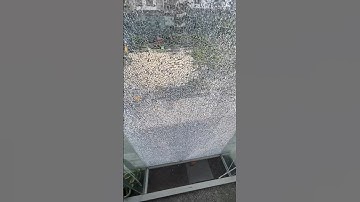 Kính cường lực tự nổ hay có tác động #xaydungsonglam #songlamtech #codienlanh24h #kinhcuongluc