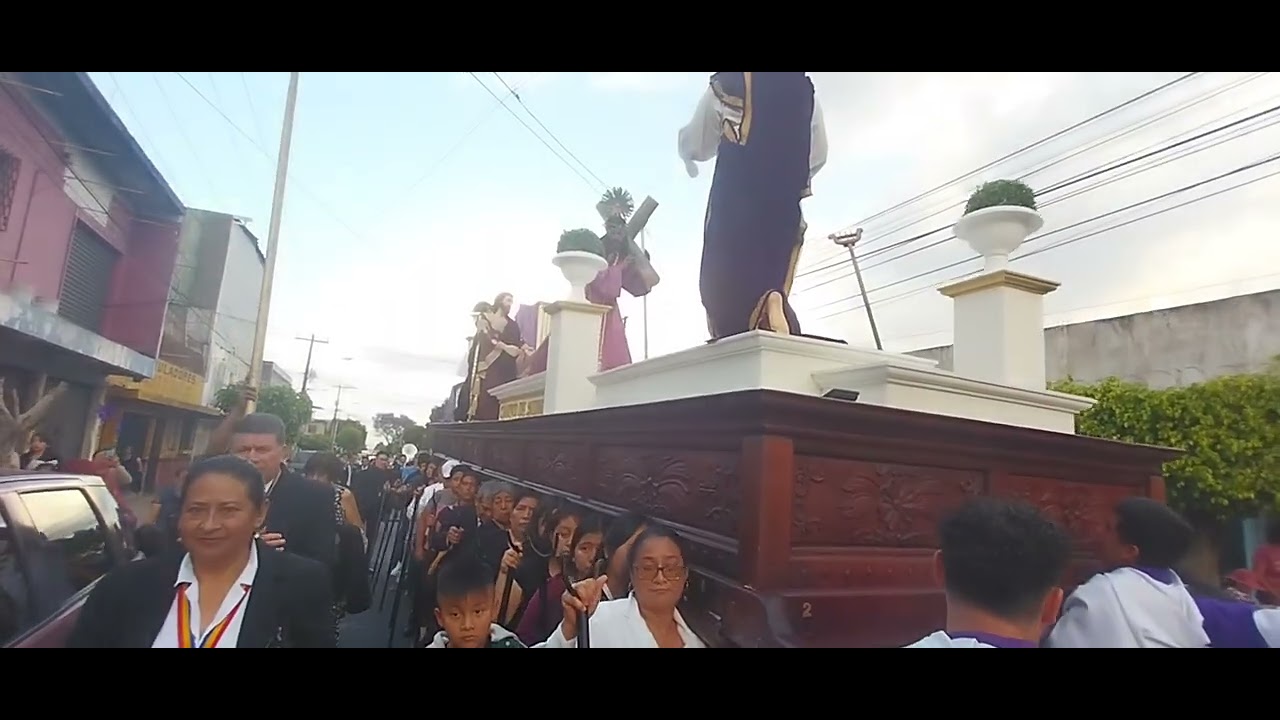 Procesión de Jesús Nazareno de la Perseverancia: Marcha Fúnebre: Cristo Rey. 