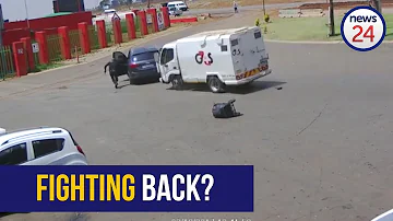 WATCH: Robbers 'rammed' with cash-in-transit vehicle