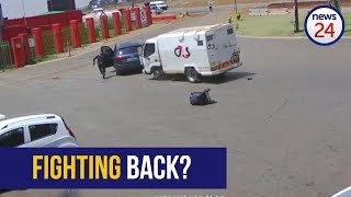 WATCH: Robbers 'rammed' with cash-in-transit vehicle screenshot 1