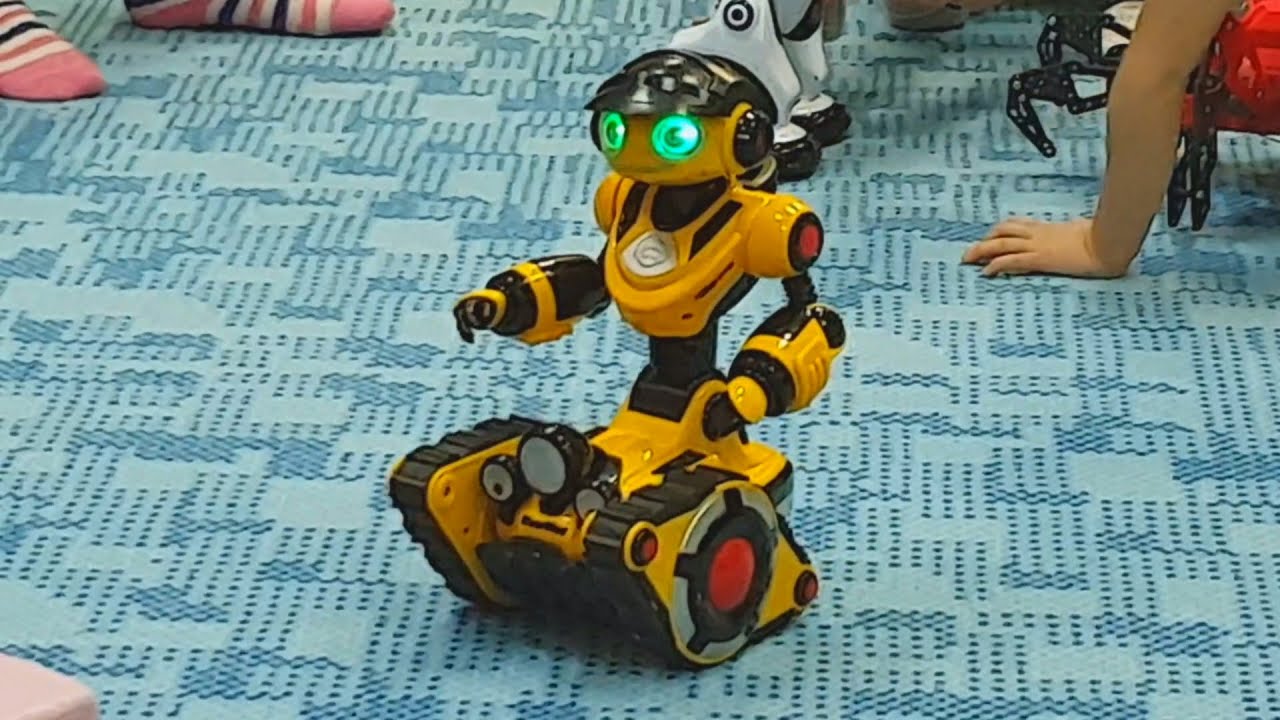 Лучшие ДЕТСКИЕ ПЛОЩАДКИ {ФЕСтИВАлЬ РОБоТОВ РОБОигРОВАЯ } влог игрушек блогер Mister Niki