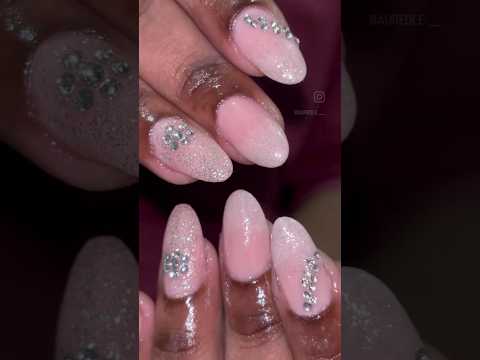 Gliter ombre nails!!!