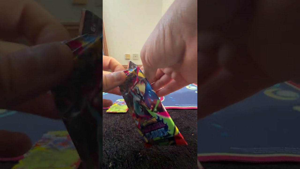 OPENING POKÉMON TCG 6x PACKS OF PHANTASMAL FLAMES