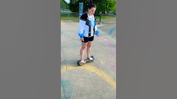 Mum Tries a Hoverboard for the First Time… And Nails It!