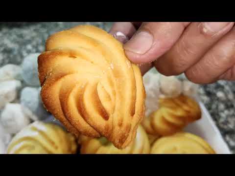 فرح بنت جارتنا ٠٠ازاي علمت والدتها البسكوت والكعك٠٠وبضرب كمان