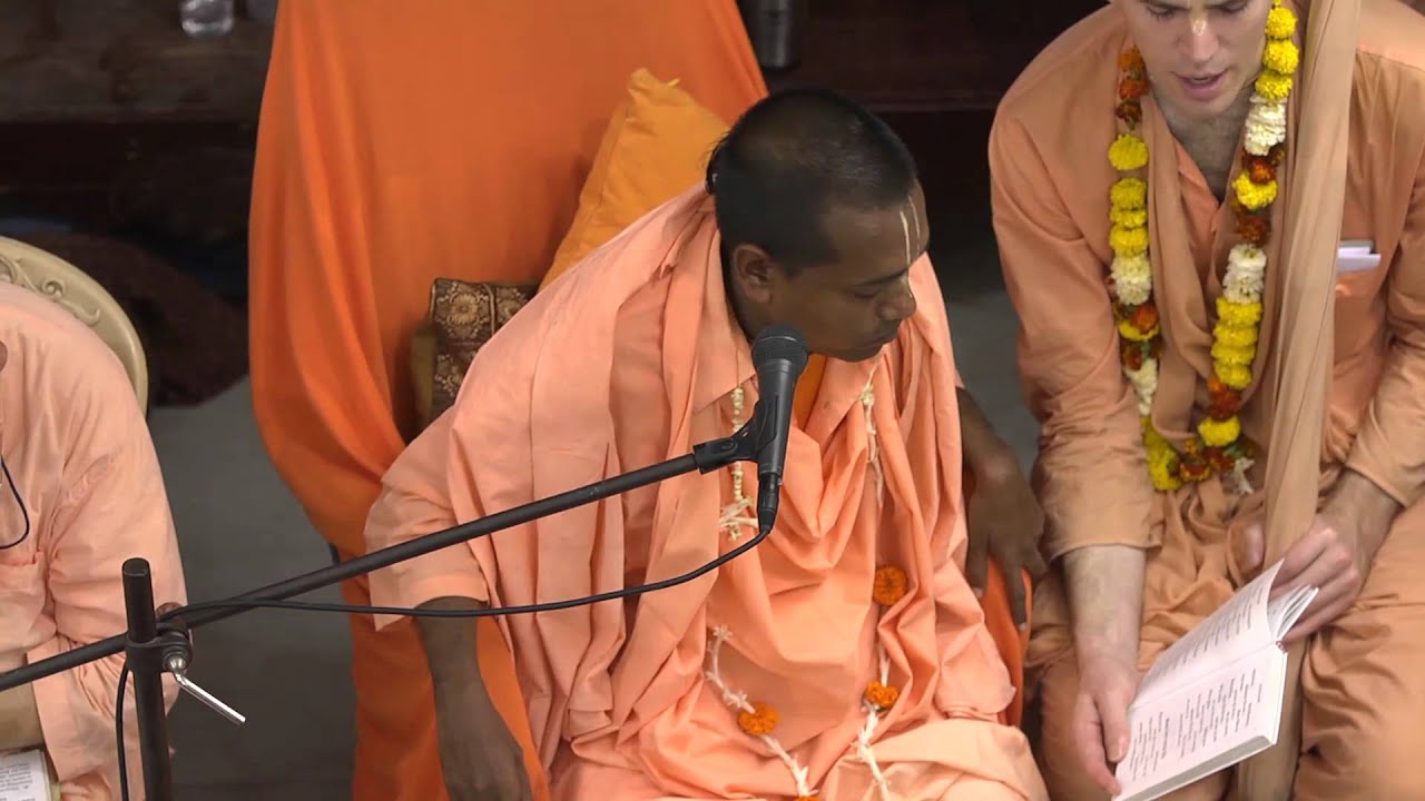 Guru Parampara Kirtan - Srila Acharya Maharaj