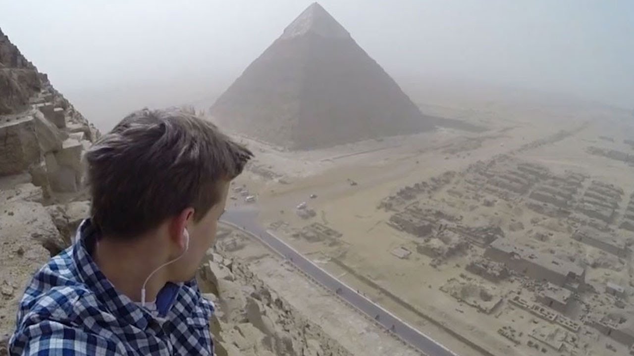 Tourist captures spectacular views from scaling the Cheops Pyramid in