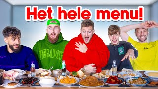 ZOOITJE ONGEREGELD EET HET HELE MENU VAN JUMPXL