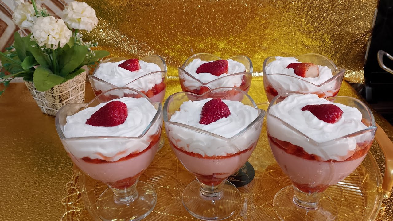 تحلية بذوق الفراولة 🍓 بنة ولا أروع👌😍