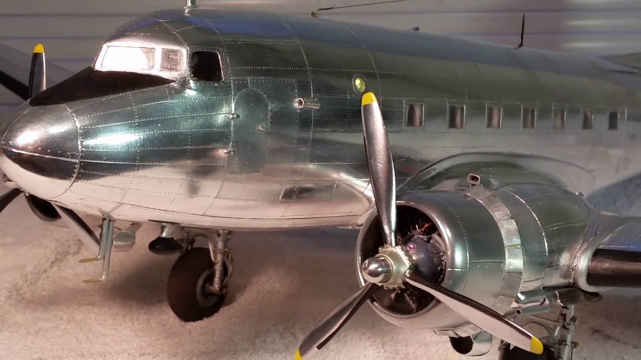 Guillows DC-3 model 1/32 scale - YouTube