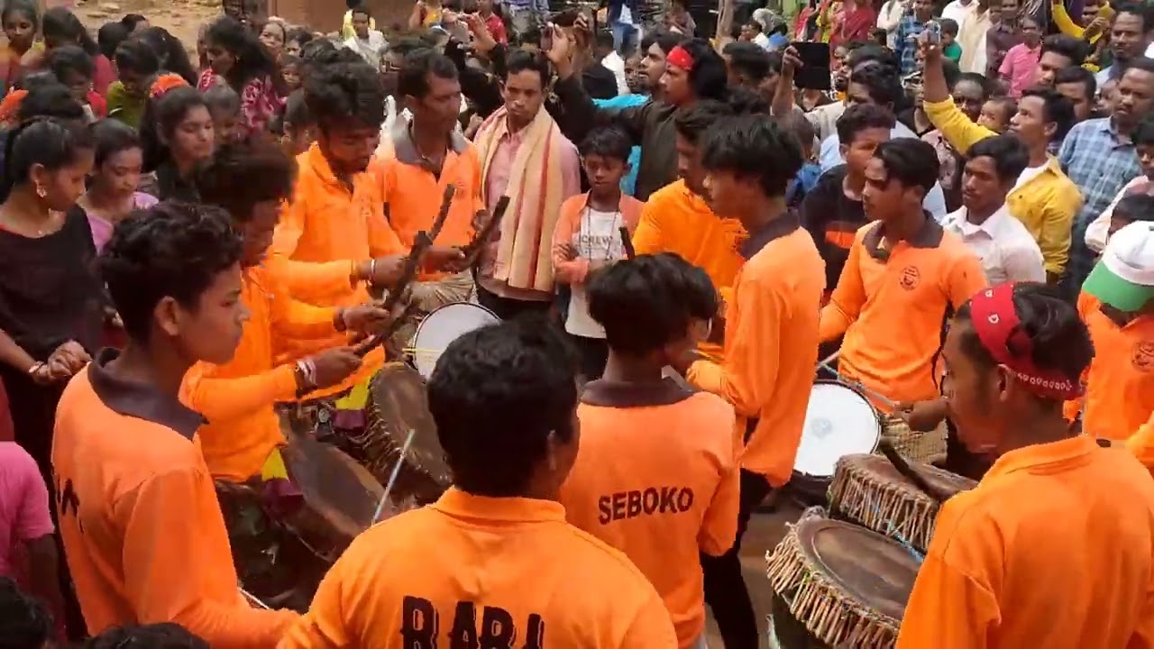 bhaijal tudum band party.. 