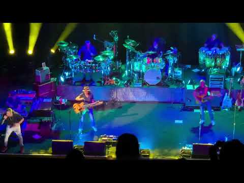 Maria Maria, Carlos Santana in concert at House of Blues from Localguy8