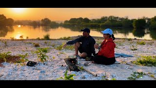 Menikmati Sunrise di Tepi Pantai | Pagi yang Tenang dan Indah