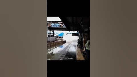 Trains in Summer Season vs Rainy Season 😭💀 | Real Difference 🚆🔥