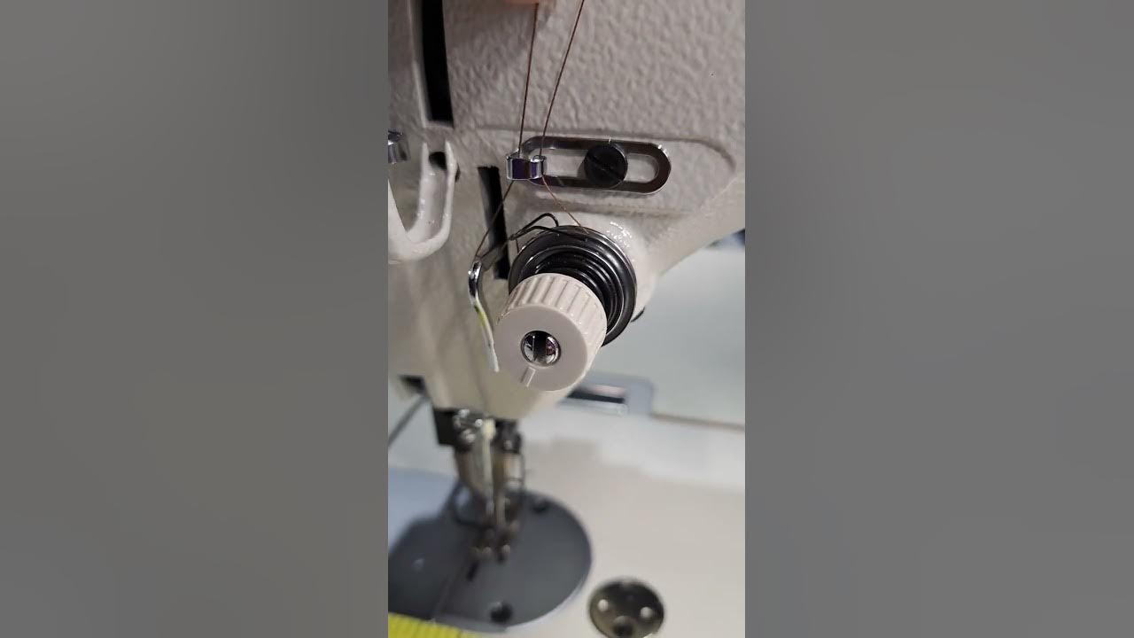 How to thread the bobbin and machine on the Juki DU 1181N Industrial
