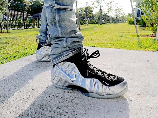 nike air foamposite pro silver surfer