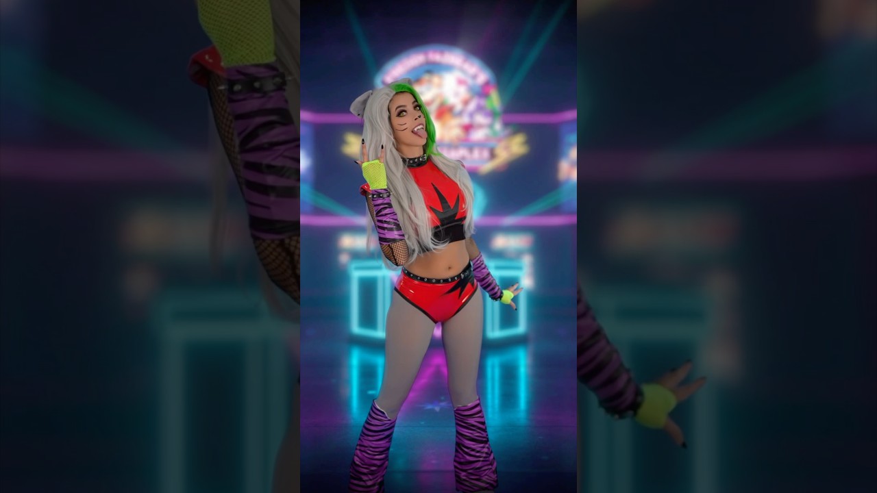 Roxy 💜 #foryou #helpmemakethismakesense #trending #gothclub #emo #dance #cosplay