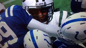 Madden 16 MUST WATCH FLAW Gang Tackling Already Showing Ability To Force Huge Runs