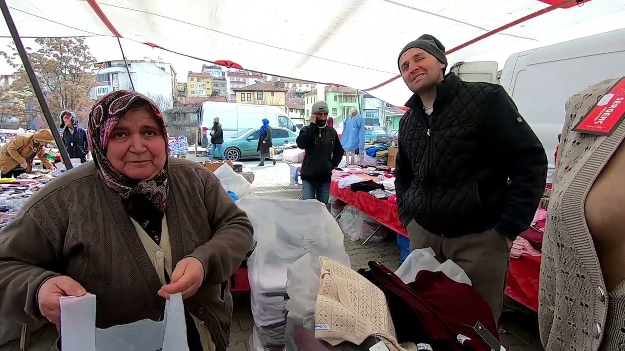 Annem pazar alışverişi Taşköprü Cuma pazarı