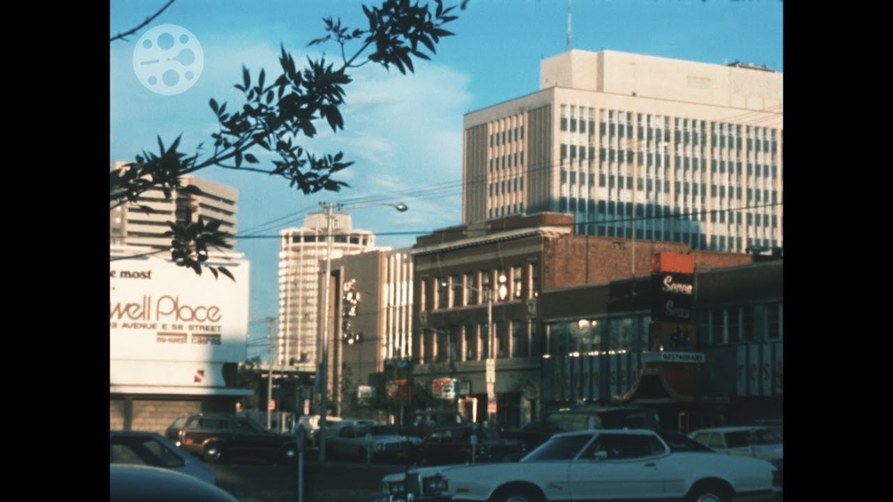 1977 - Edmonton - Alberta - Canada - North America - 8mm - 1970s - Kanada - City - Super 8