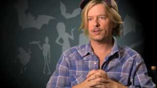 Hotel Transylvania - David Spade Featurette Hd - In Singapore Theatres 6 December 2012