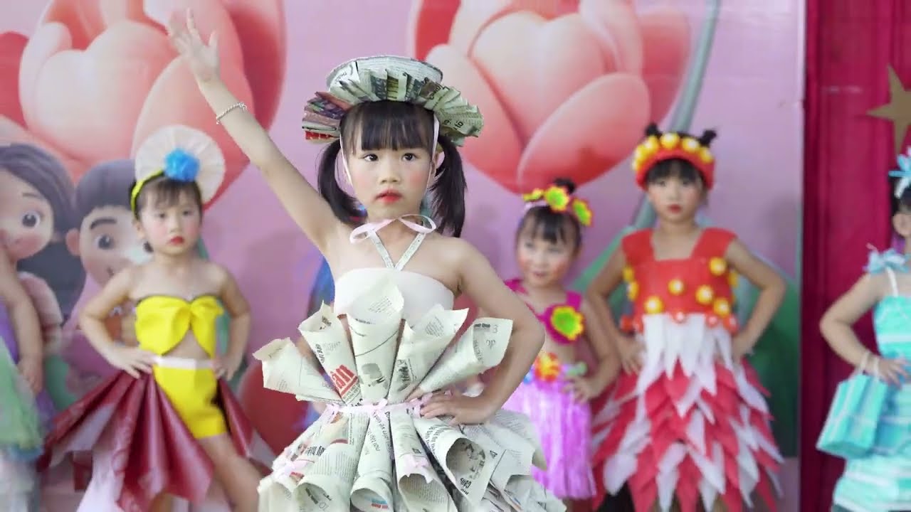 MẦM NON ÁNH DƯƠNG PHÙ CÁT | Thời trang tái chế đậm chất Mầm Non Mầm - Chồi - Lá