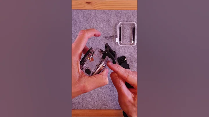 how to open and close: Gopro Protective Housing
