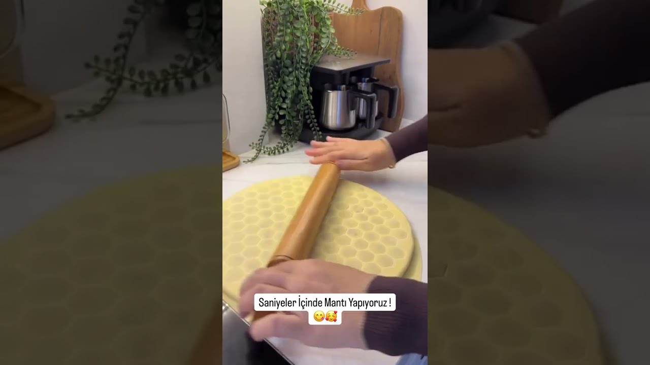 Evde Dakikalar İçinde Mükemmel Mantı! 🥟 Mantı Aparatı ile Pratik Çözüm #shorts