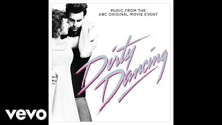 Seal - Cry To Me (From "Dirty Dancing" Television Soundtrack/Audio) chords