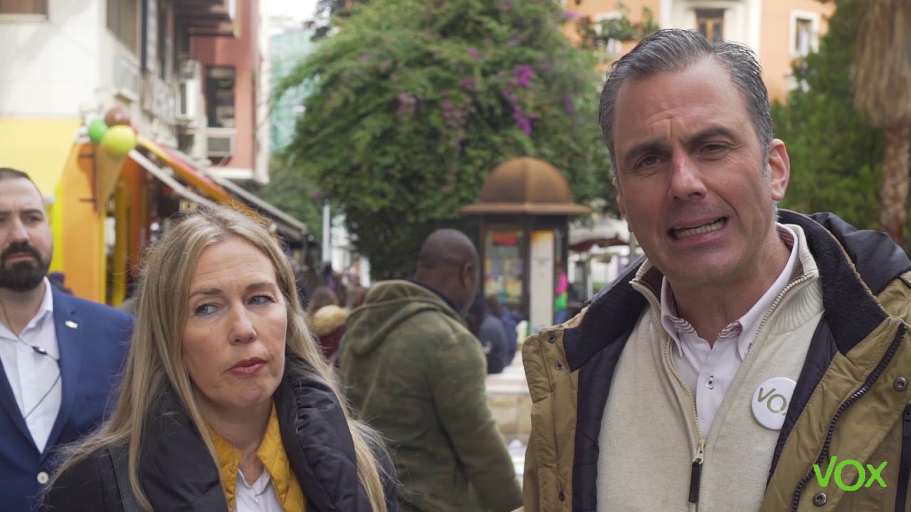 Javier Ortega Smith: contra el top manta, en apoyo del comercio legal santiago abascal joaquin reyes