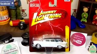 1957 Chevy Funebre - Johnny Lightning 1/64