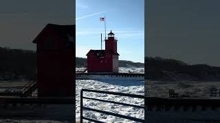 IMG 1136 plus 35 mph gusts Jan 2025 visiting our favorite #BigRed