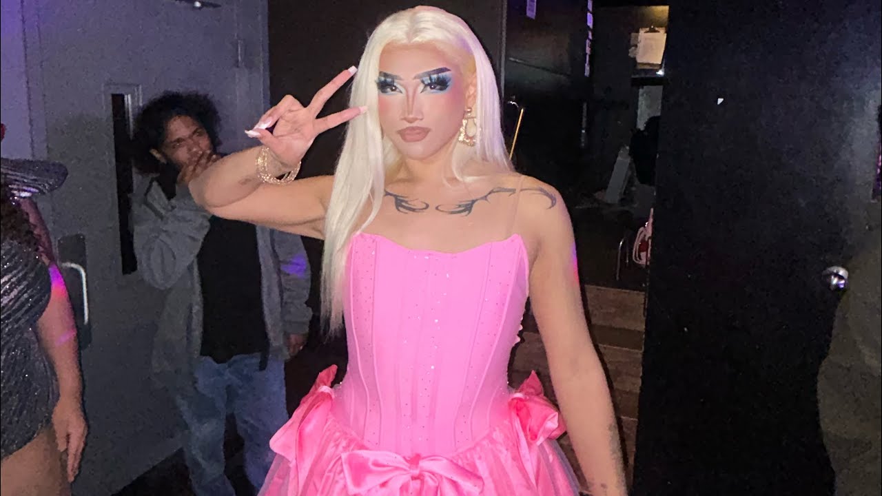 Khamiyah performing yes and at badlands