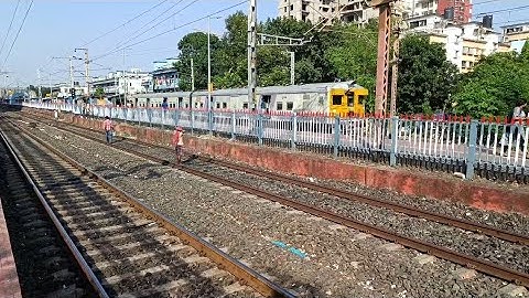 33656 Down Habra Sealdah Local