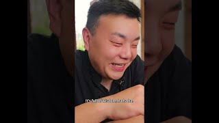 Gã đàn ông tóc bạc tham lam cuối cùng lại nhận được hộp quà bí ẩn tệ nhất.#đồ ăn #vui nhộn #ăn