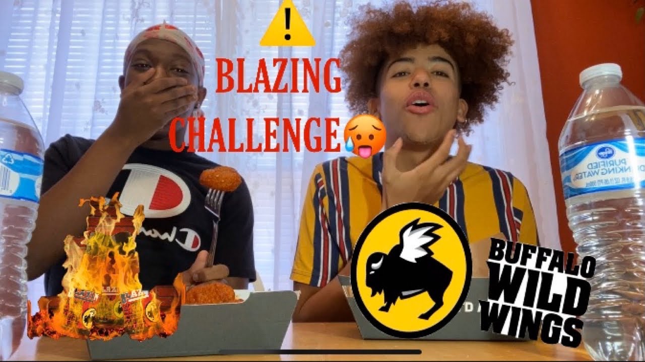 BLAZING HOT WING CHALLENGE/ VLOG BUFFALO WILD WINGS YouTube