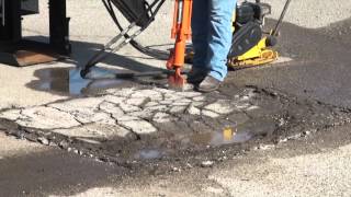 Bergkamp FP5 Flameless Pothole Patcher