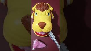 Strawberry Icing Candy Eating Lion Tricky 