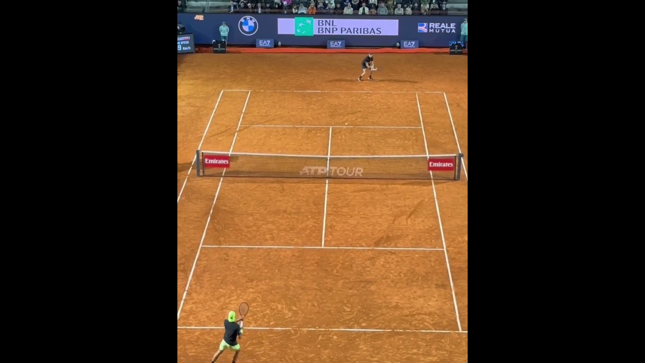 Incredibile backhand by Jannik Sinner vs. Cerundolo- Master 1000 Roma 🦊🇮🇹