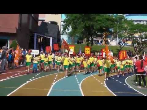2015三峽國小115週年運動會~~四年級進場