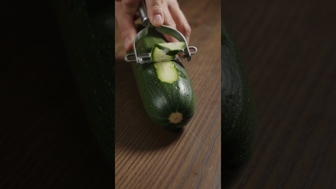 Watch Satisfying ASMR: The Perfect Continuous Zucchini Peel 🥒 #asmr #satisfying #food #zyko #macro on YouTube Watch Satisfying ASMR: The Perfect Continuous Zucchini Peel 🥒 #asmr #satisfying #food #zyko #macro on YouTube