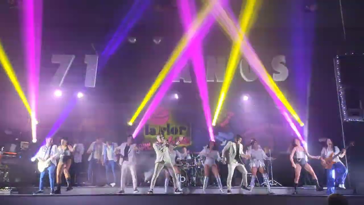 Orquesta París de Noia Pretemporada 2024 en La Flor de Montouto, Abegondo, A Coruña 09-12-2023