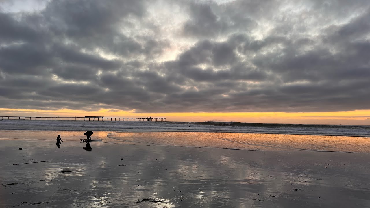 Almost got swallowed by the surge! 😅😄