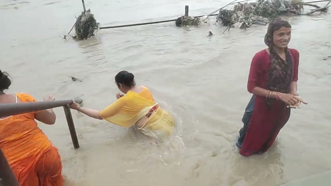 चलो सखी यमुना स्नान कर आए राधे राधे 🗾🙏🎎