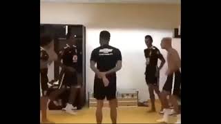 Neymar Ma Odasında Ahsen Tv Ile Birlikte Dans Ediyor