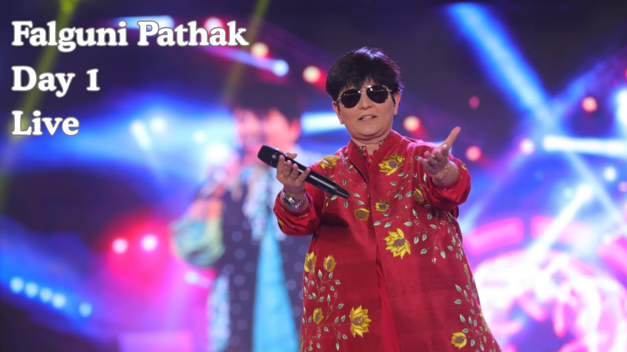 Falguni Pathak's Navratri Utsav 2025 - Day 01 | Jio World Conventional Centre - Mumbai.