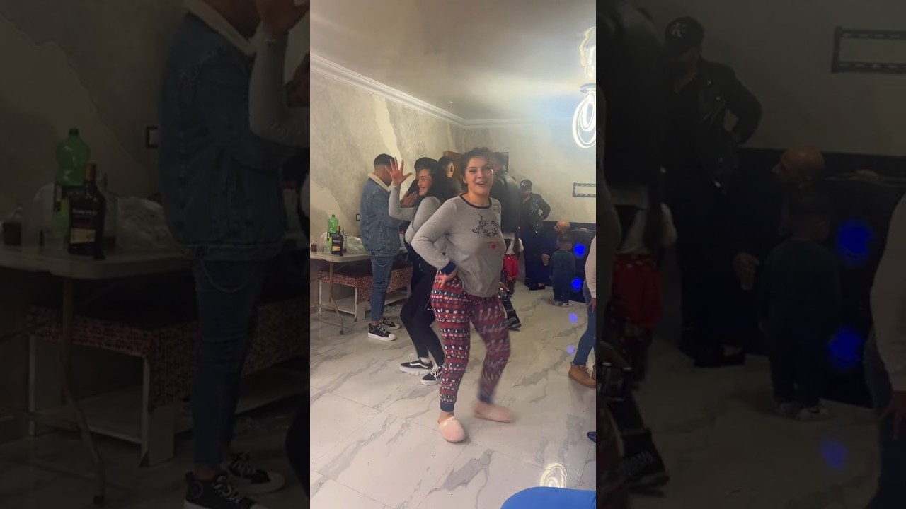 GITANAS BAILANDO RUMBA ESPECTACULAR DE FIESTA CON ALEGRIA💃💃💙❤️💚