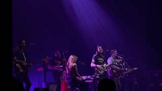 Save Your Love (ft. Kevin Garrett) - James Bay live in Cologne 10.11.22