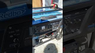 Arranque inicial de generador portátil de luz REDBO